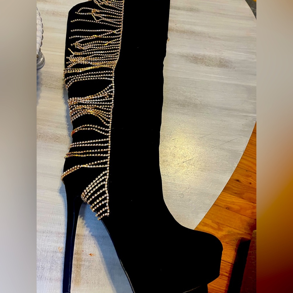 NWT Shoe Dazzle Black High Heel Boots Size 10 Brand New